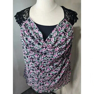 Dressbarn Floral lace V-Neck Plus Size 3X Top